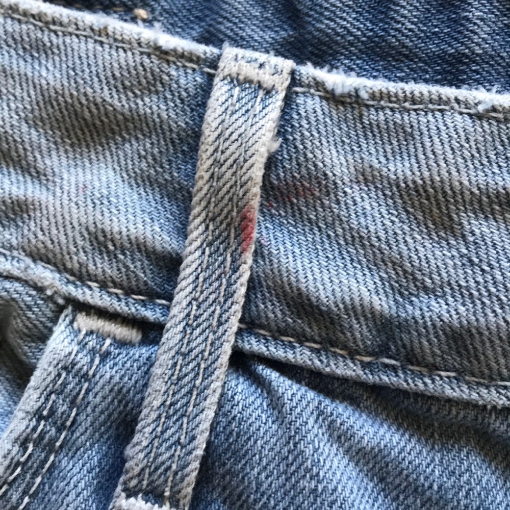 True Religion Cut off jean shorts - Picture 3 of 8